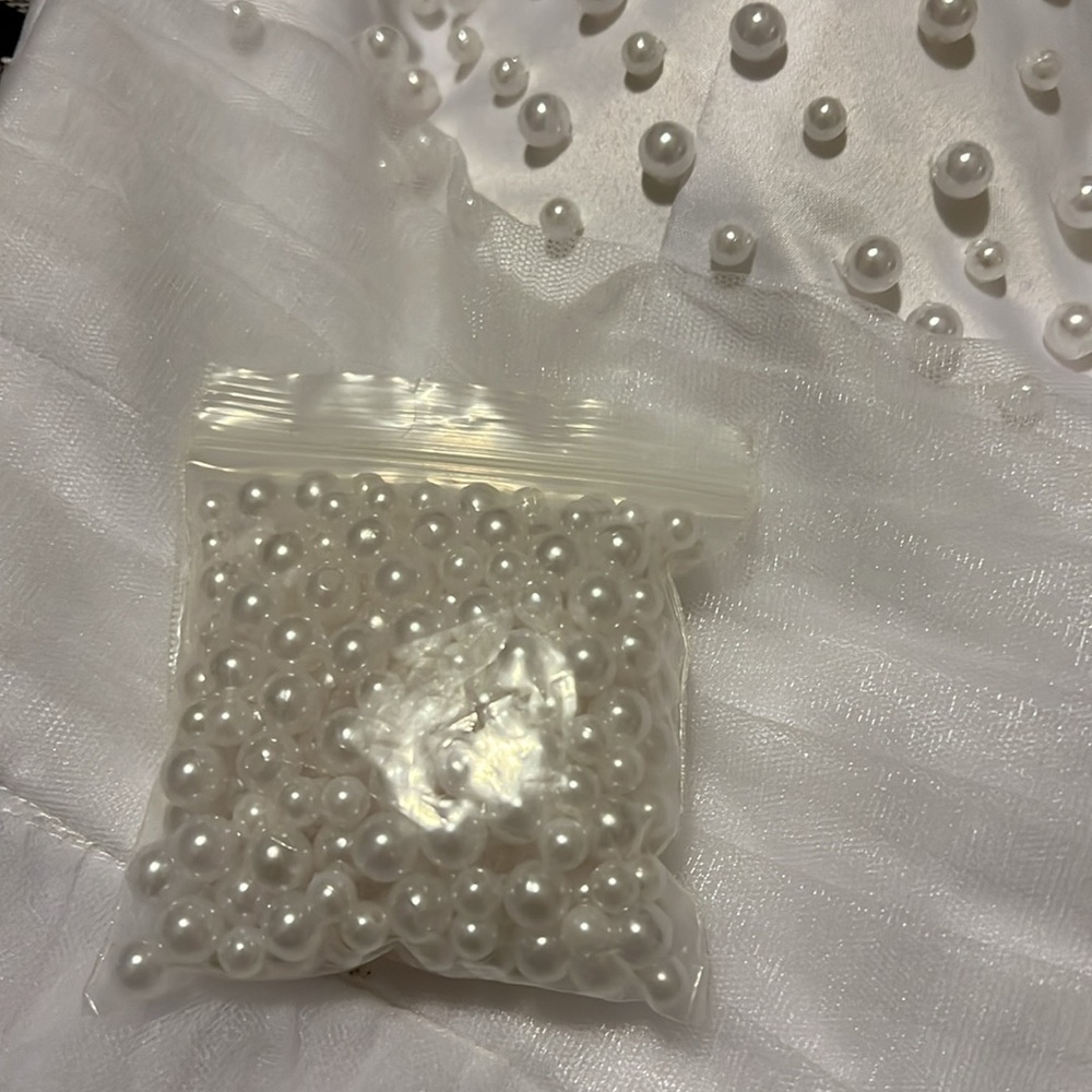 White Sleeveless Dress with Pearl Details - Picture 5 of 5